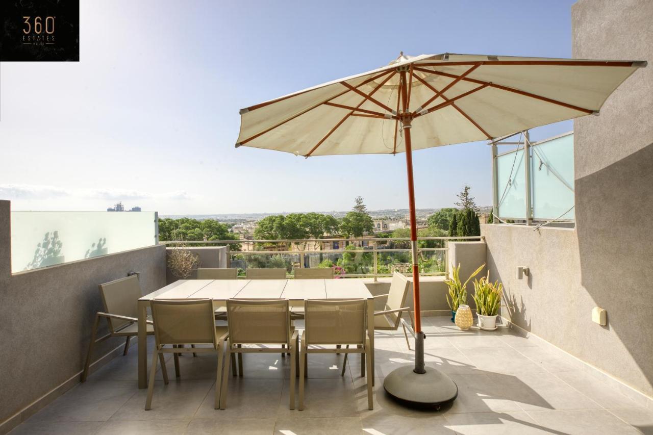 Sunny & Beautiful Views, Amazing Design & Terrace By 360 Estates Apartment Lija Exterior photo